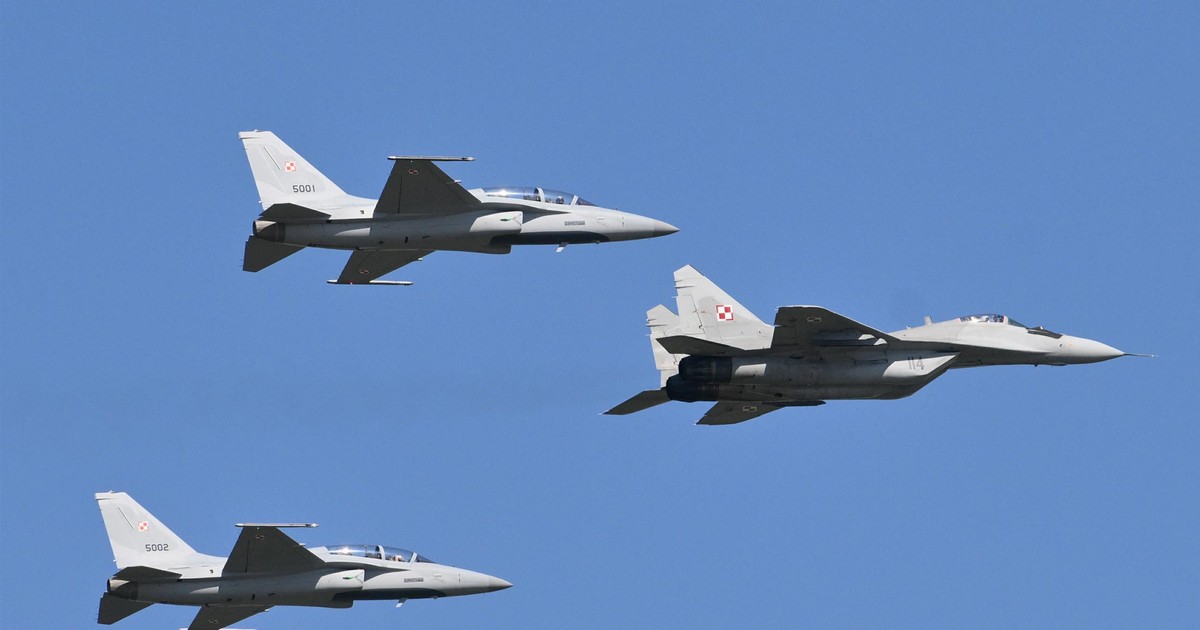 Pilny komunikat o świcie. Polskie myśliwce poderwane. "Siły w pełnej gotowości do reakcji"