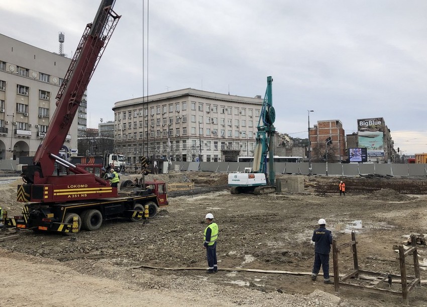 Radovi na Savskom trgu