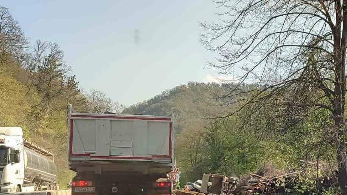 Saobraćajna nesreća na Iriškom vencu