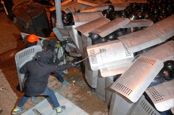 NATO prosi Ukraińców o unikanie kolejnych starć