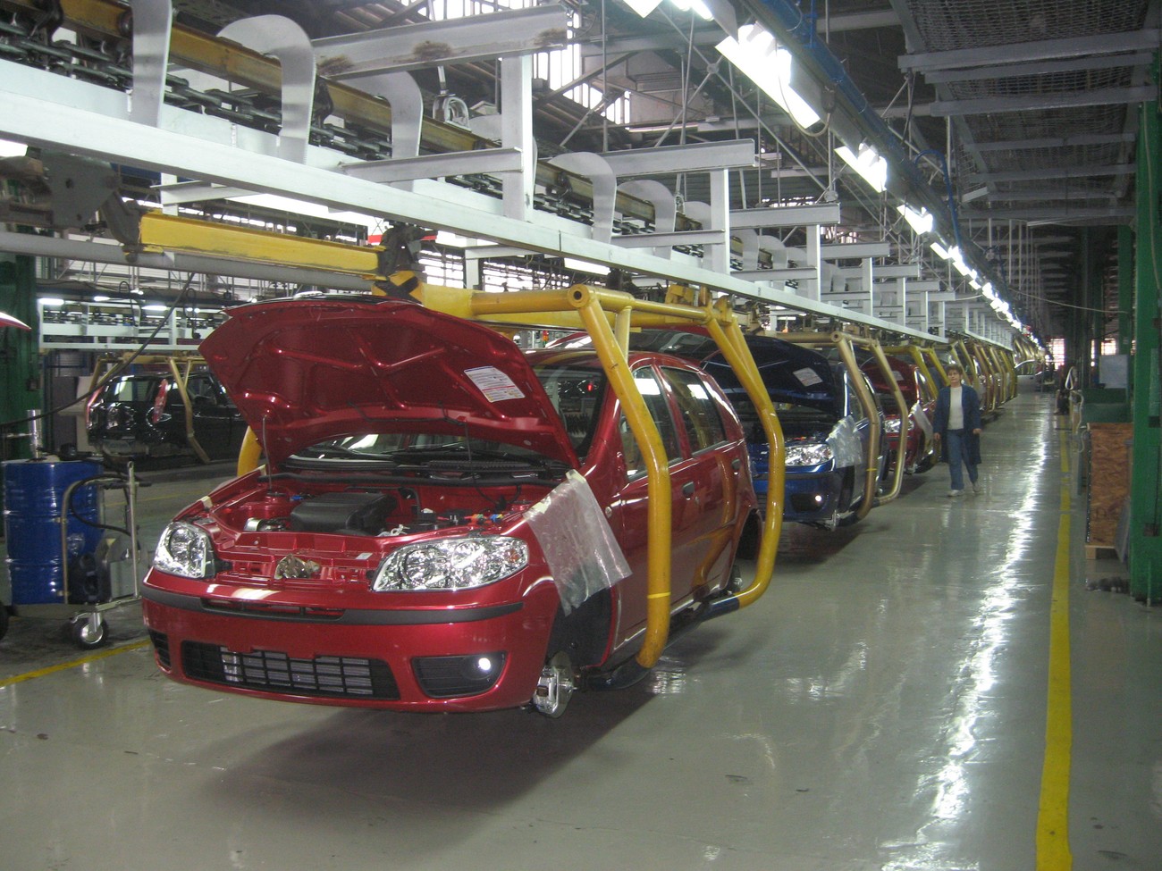 Radnici fabrike Zastava traže posao