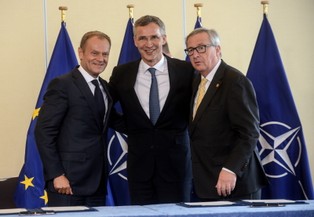 Szczyt NATO w Warszawie: Obama, Tusk i Juncker podkreślają więzi i wartości łączące UE i USA
