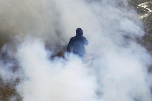 W Atenach policja użyła gazu łzawiącego przeciwko demonstrantom