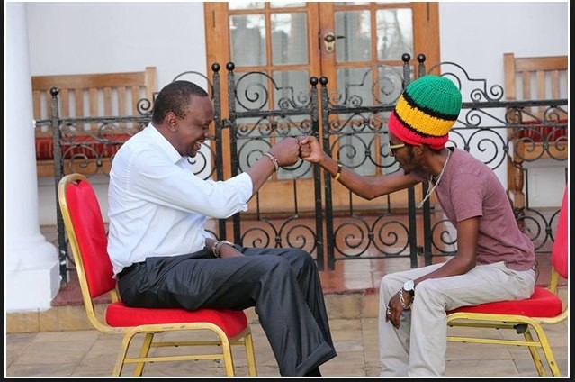 Radio Jambo's Mbusi with President Uhuru Kenyatta at State House
