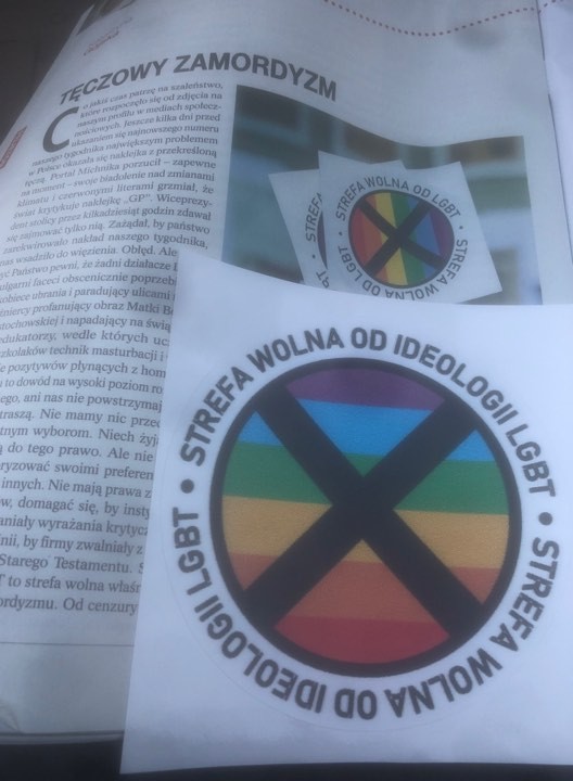 Strefa wolna od ideologii LGBT naklejka Gazety Polskiej