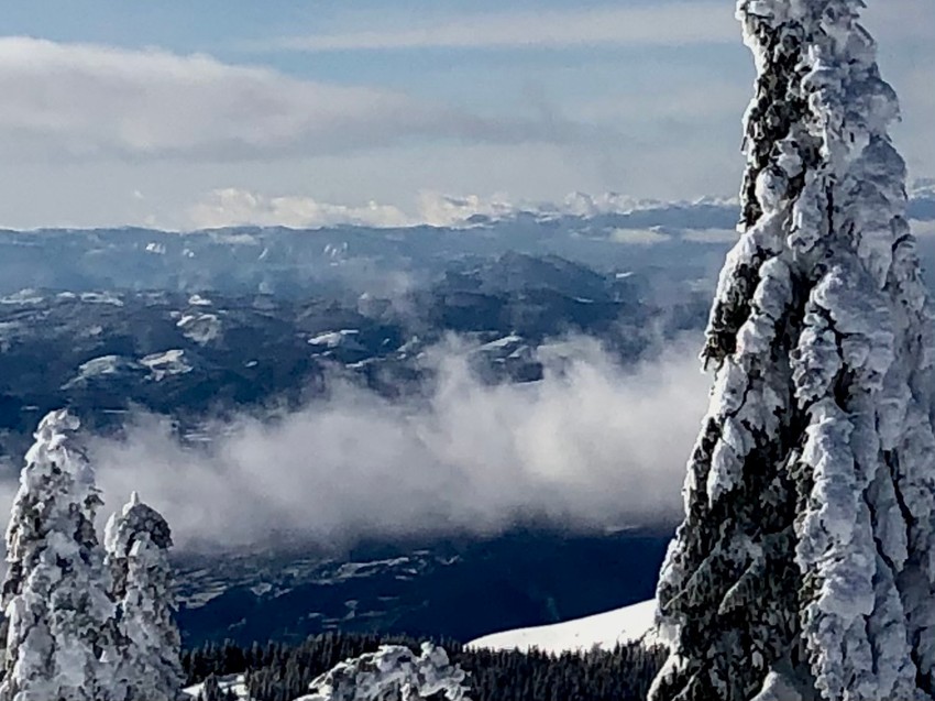 Na planinama nove količine snega