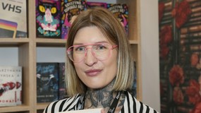 Nowa kryminalna seria Katarzyny Puzyńskiej. Powraca do świata, który pokochali czytelnicy