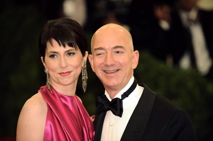 MacKenzie Bezos