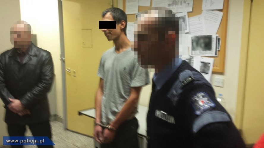 Transport Kajetana P. wojskową Casą z Malty do Polski