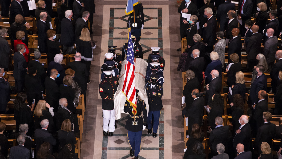 Joe Biden i byli prezydenci pożegnali Colina Powella