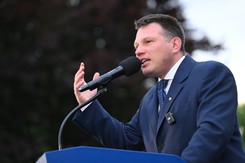 Mentzen: Po czym poznać, że Tusk kłamie? Nie dlatego, że jest rudy