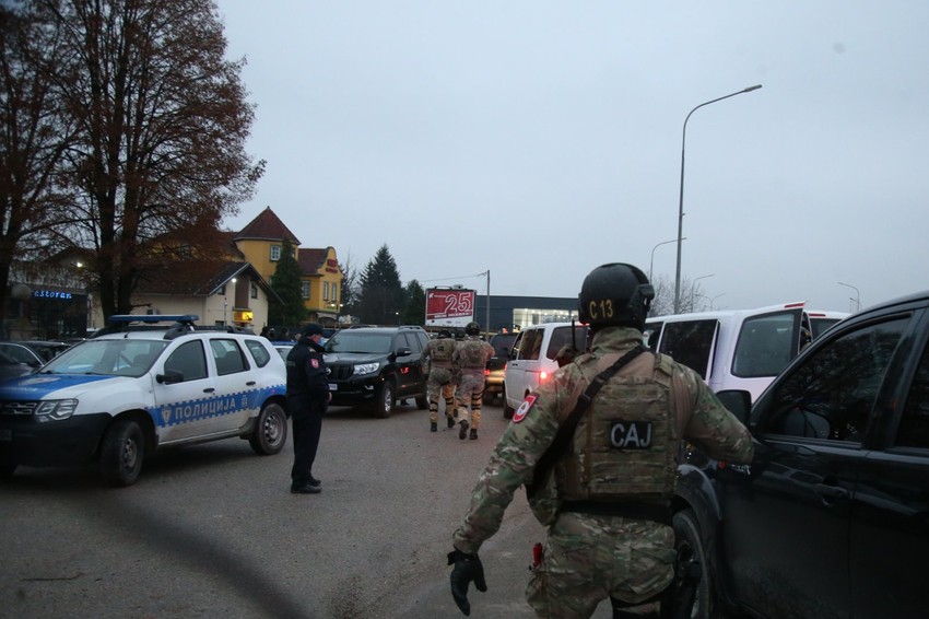 Policija opkolila motel u kojem se krio Dragan Ševo