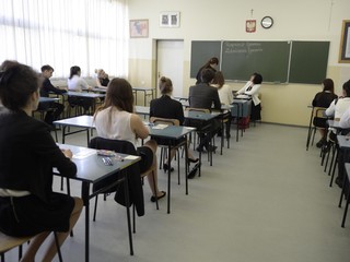 Szkoła uczniowie edukacja oświata matura nauka klasa