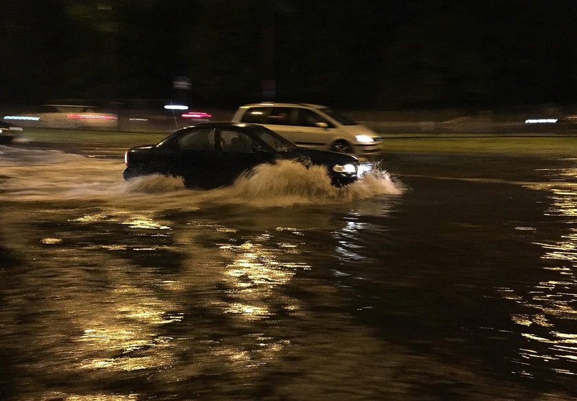 Gwałtowna burza nad Warszawą