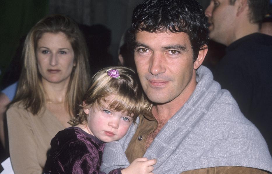 Ilyen édes volt kicsinek Antonio Banderas lánya Fotó: Getty Images