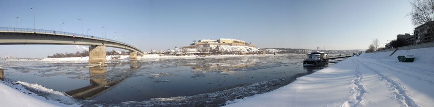 Panorama, Petrovaradinska tvrđava. Led na Dunavu. (Foto: Nemanja Popović)