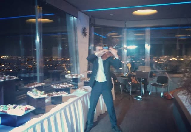 Vo veku iba 27 rokov talentovaný huslista Samuel Hampala.