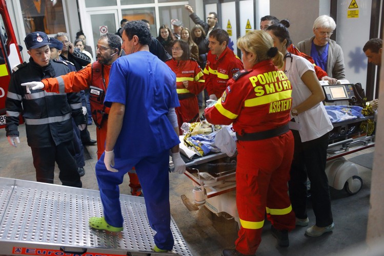 BUKARESZT, Rumunia. Eksplozja w nocnym klubie