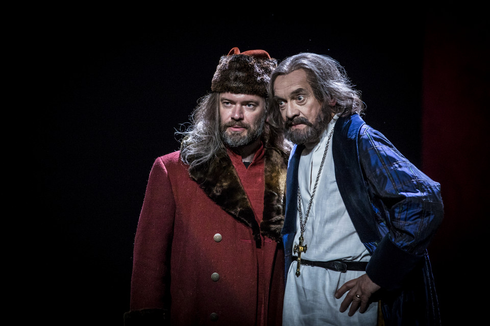 Zdjęcia ze spektaklu "Borys Godunow" w Teatrze Polskim w Warszawie