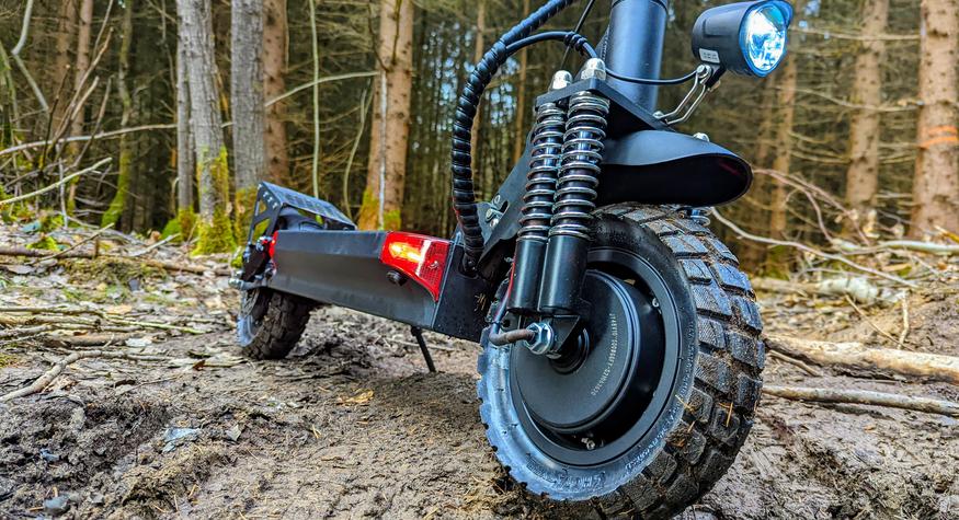 E-Scooter Eleglide D1 Master im Test: Mit 55 km/h durch Matsch und Schnee |  TechStage