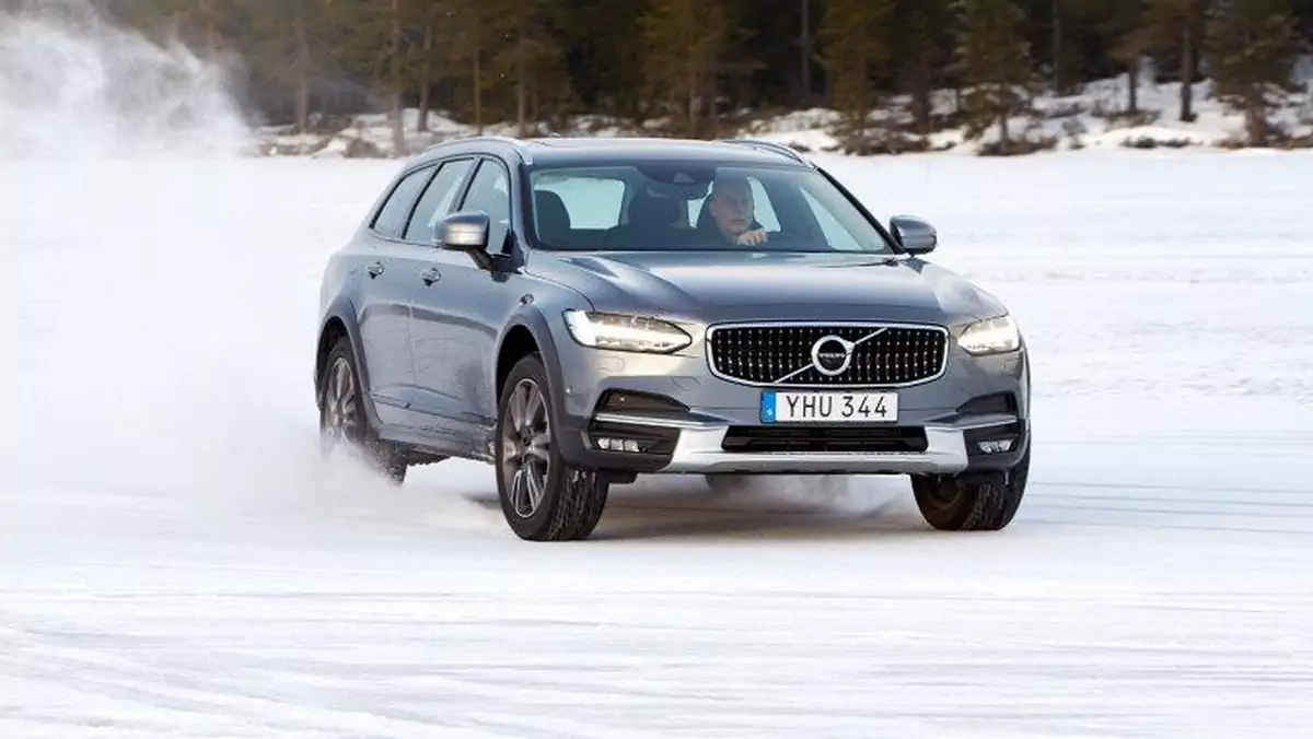 Volvo V90 Cross Country – idealne na lód