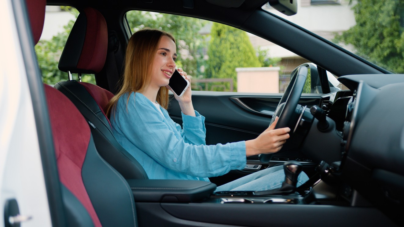 Telefón za volantom: Zapnite režim „Nerušiť“ a zachráňte si vodičák!