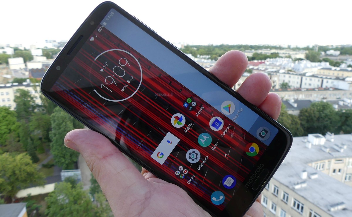 Motorola Moto G6 Plus, czyli rozsądnie wydane pieniądze [TESTUJEMY]