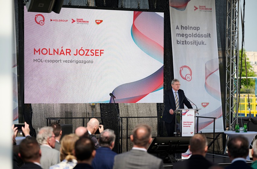 Molnár József