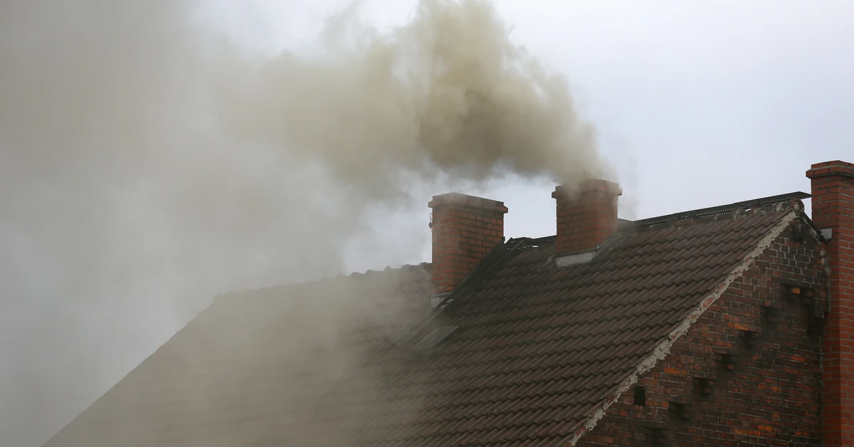 Mróz i trujący smog w Polsce. Normy przekroczone choćby o kilkaset procent. Lepiej nie wychodzić z domu