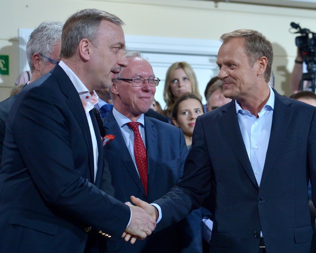 Donald Tusk z ministrem kultury Bogdanem Zdrojewskim, który najpewniej zostanie europosłem