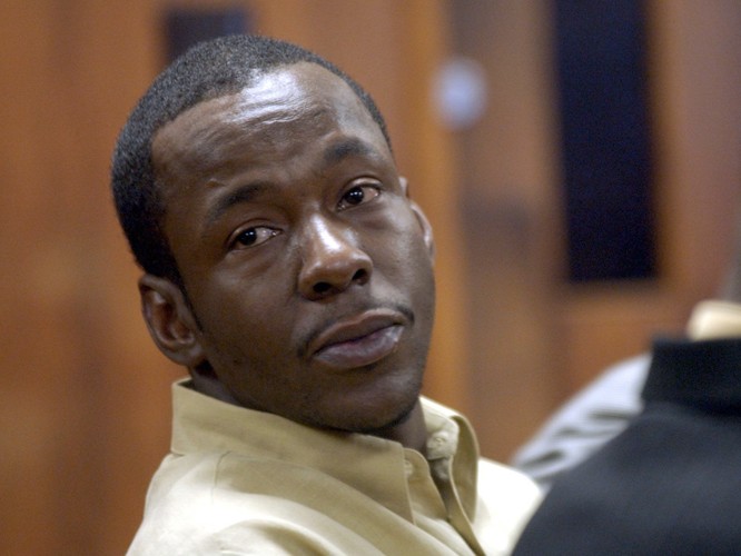 W domu Whitney i Bobby'ego zawsze były obecne narkotyki. W takiej atmosferze łatwiej o przemoc