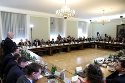 Sądowa batalia rozkręca się na międzynarodową skalę