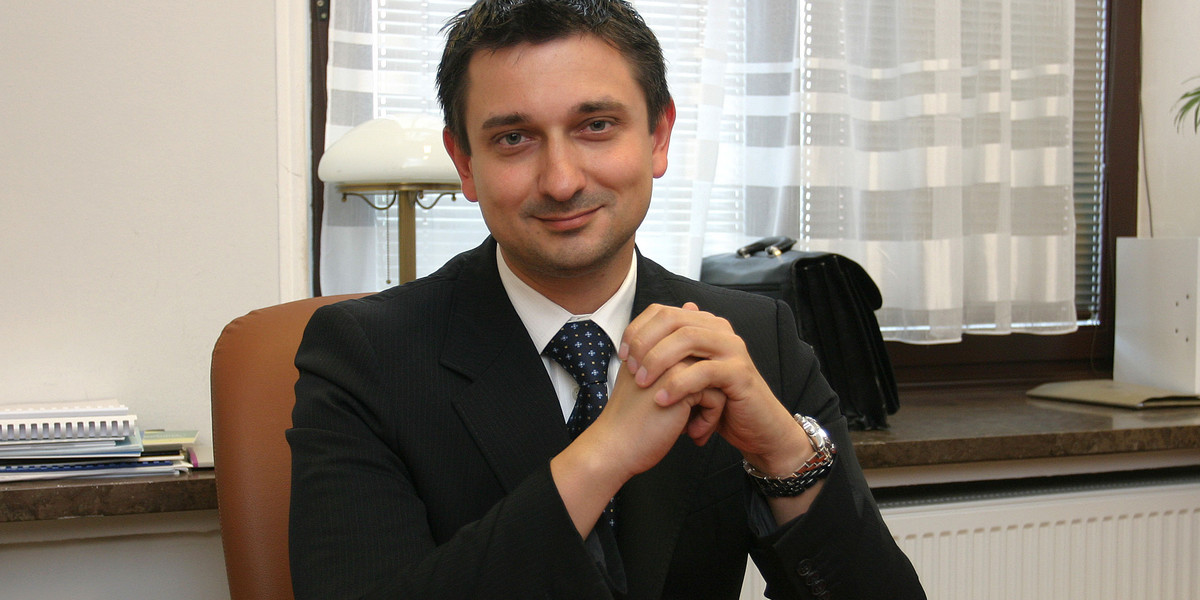 Były senator PO Tomasz Misiak - jak pozstali zatrzymani - został wypuszczony na wolność. Twierdzi, że jest niewinny
