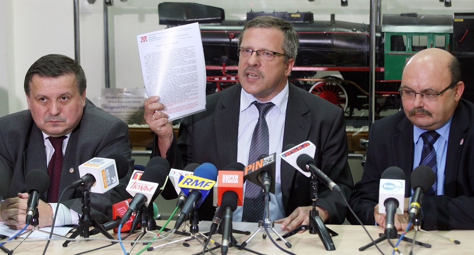 Od lewej: przewodniczący Federacji Związków Zawodowych Pracowników PKP Stanisław Stolorz, przewodniczący Konfederacji Kolejowych Związków Zawodowych Leszek Miętek, przewodniczący Sekcji Krajowej Kolejarzy 