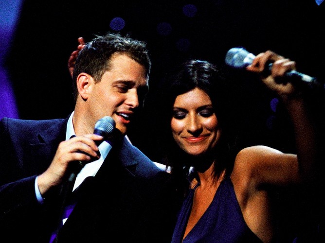Michael Bublé i Laura Pausini (2005)