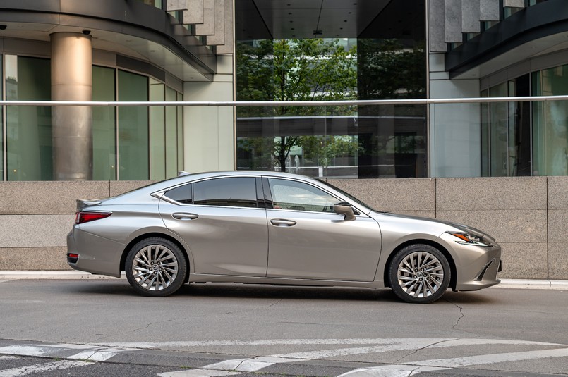 Lexus ES 300h