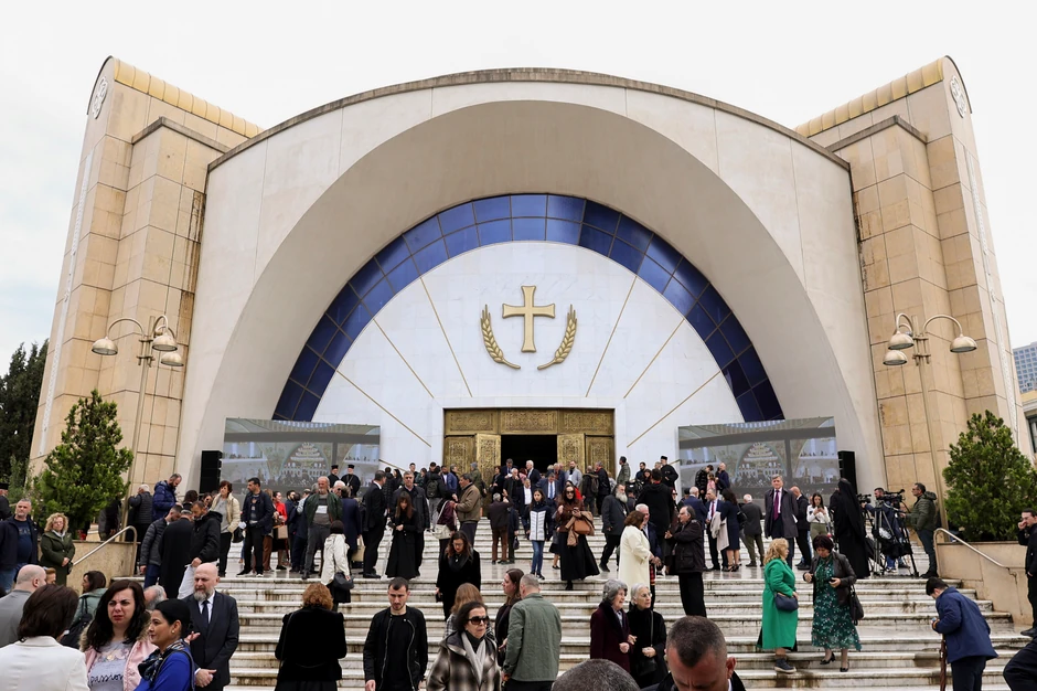 Saborni hram Vaskrsenja Hristovog u Tirani