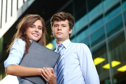 Dyplom to za mało, żeby zdobyć pracę. Co teraz się liczy?