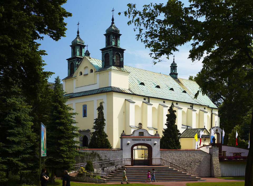 Żarki Leśniów - Sanktuarium Matki Bożej Patronki Rodzin (ok. 20 km od Zawiercia)