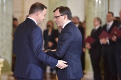 Stowarzyszenie 'Iustitia' bije w resort sprawiedliwości: To on odpowiada za sytuację 265 asesorów