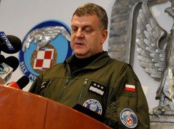 Żołnierze chcą, by Błasik odszedł