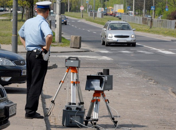 Policja bez nowych radarów i radiowozów