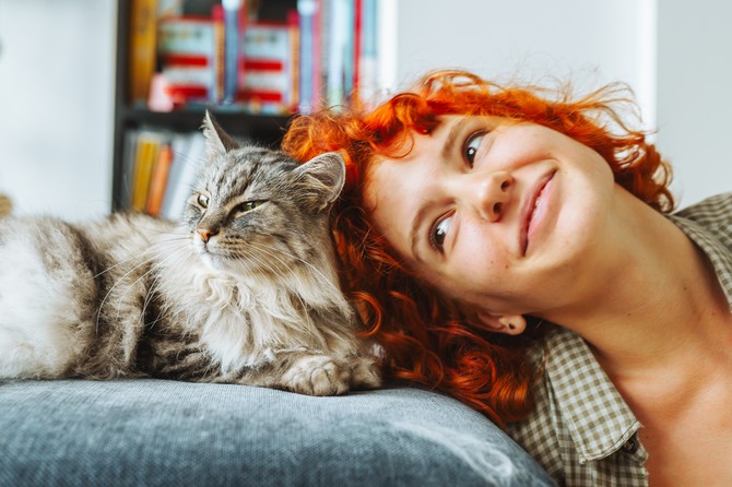 Mačke poverenje poklanjaju samo ljudima uz koje se osećaju sigurno i opušteno