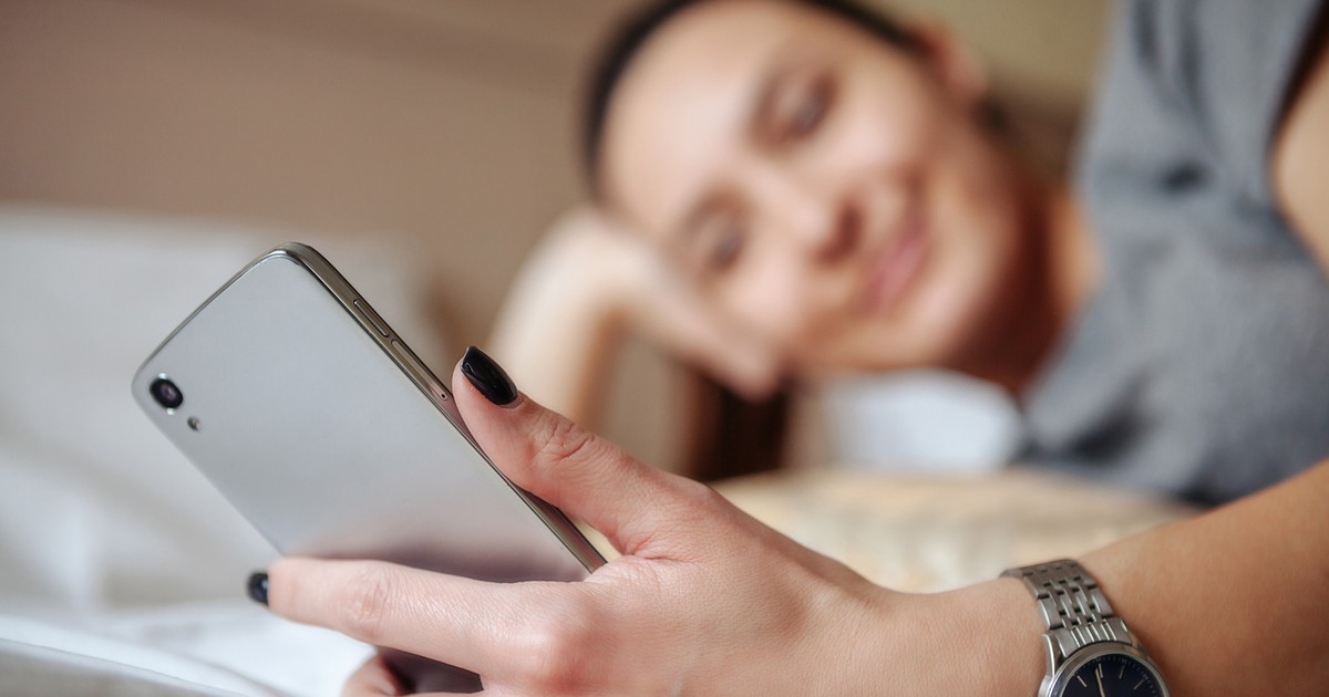 Młodzi tkwią w błędnym kole dezinformacji. Ale sytuacja nie jest beznadziejna