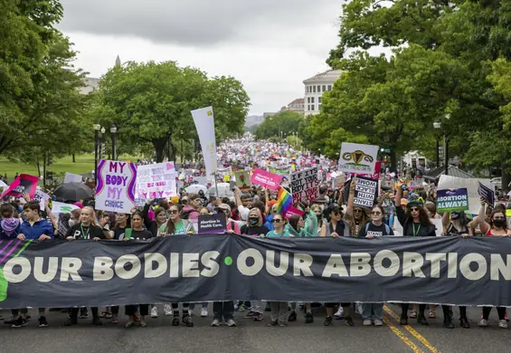 Tysiące kobiet w USA wyszło na ulice, by walczyć o prawo do aborcji