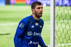 Kuciak będzie bronił bramki Rakowa, jak Kmicic Częstochowy