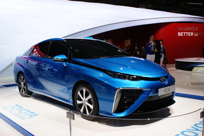 Toyota FCV