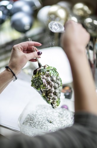 Produkcja bombek i ozdób choinkowych