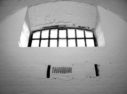 RPO: skazani powinni mieć prawo do częstszych kąpieli