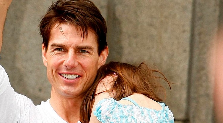 Tom Cruise és a lánya egykor. Fotó: Northfoto